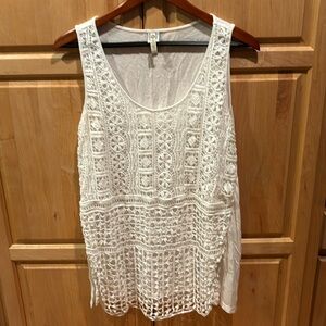 XCVI size small, white crochet tunic top/cover-up on the beach sleeveless